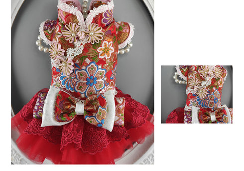 Red Floral Embroidery Chipao