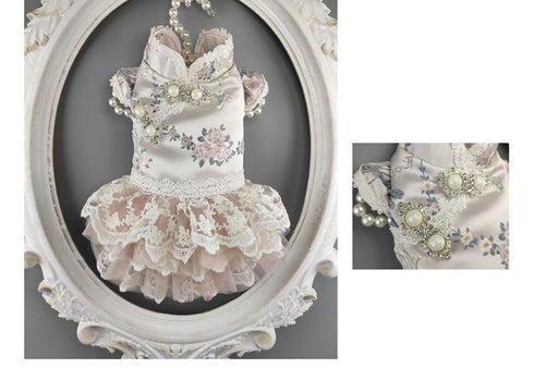 Quietly Elegant Chinese Style Chipao